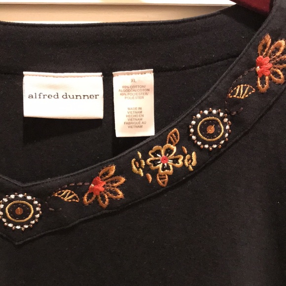 Alfred Dunner embroidered black long-sleeve top - Picture 5 of 6